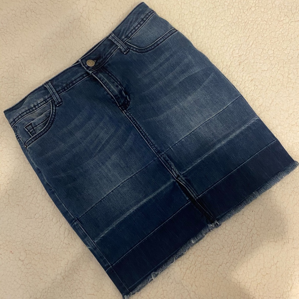 Bass Jean Skirt with front split